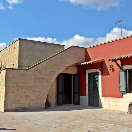 לינה וארוחת בוקר Il Corallo Del Salento 3*