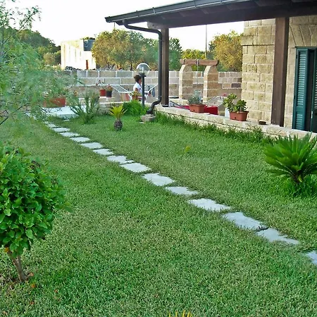 Il Corallo Del Salento לינה וארוחת בוקר 3*