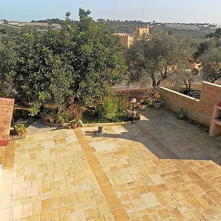 Alojamento de Acomodação e Pequeno-almoço Il Corallo Del Salento 3*